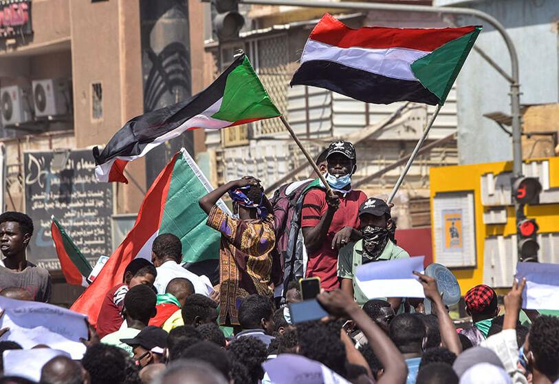 SUDAN. Hamdok torna premier ma per il popolo il golpe non è finito