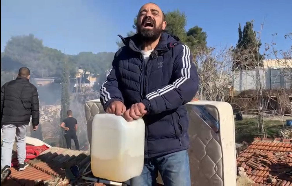 VIDEO. GERUSALEMME. Cominciano le espulsioni di famiglie palestinesi di Sheikh Jarrah