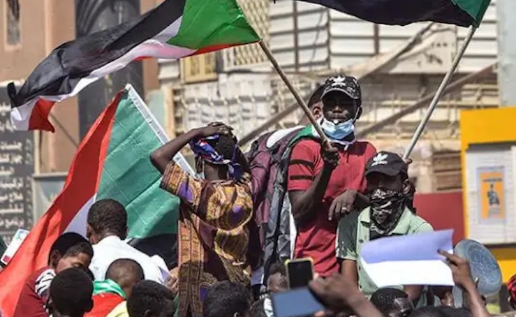 PODCAST/SUDAN. Abdalla Hamdok getta la spugna: non c’è governo sotto i militari golpisti