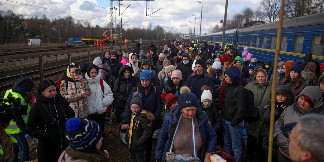 PODCAST. RUSSIA-UCRAINA: In fuga dalla guerra già 1,7 milioni di civili