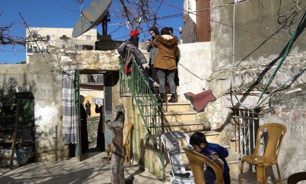 SHEIKH JARRAH. Congelate, per ora, le espulsioni di quattro famiglie palestinesi