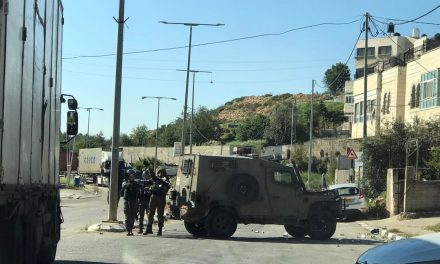 Fra raid, assalti e sospetti, i lavoratori della Striscia prigionieri in Cisgiordania