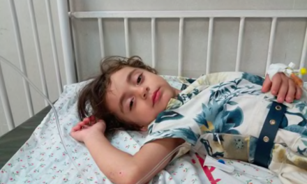 GAZA. Sempre più difficile per i bambini malati di cancro curarsi fuori dalla Striscia