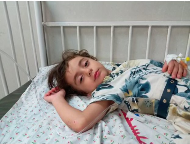 GAZA. Sempre più difficile per i bambini malati di cancro curarsi fuori dalla Striscia