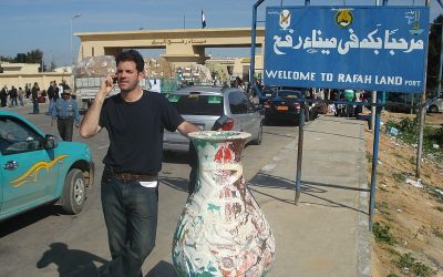 GAZA. “Non lo rifarei mai più”: la difficile situazione di chi entra ed esce dal valico di Rafah