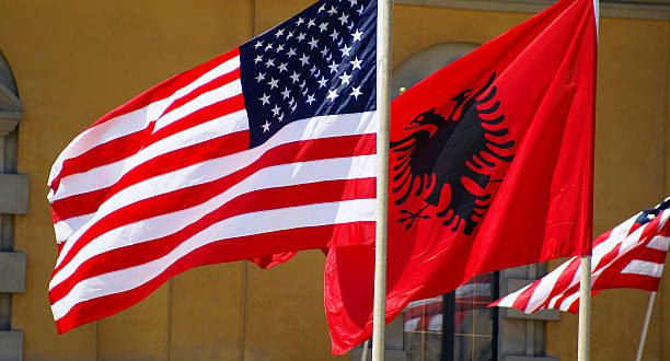 L’Albania interrompe le relazioni con l’Iran, Washington applaude l’alleata Tirana