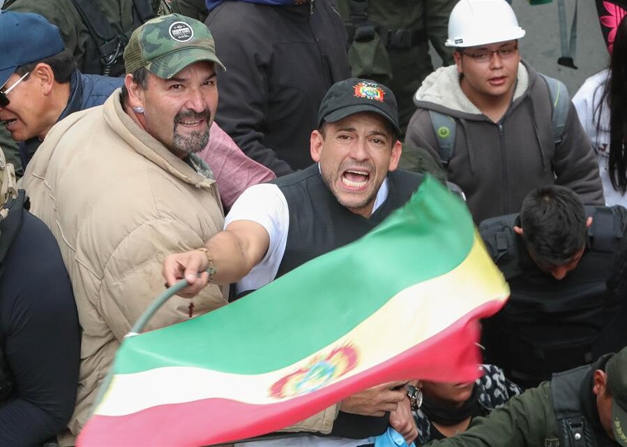 BOLIVIA. Tornano le tensioni nella regione guidata dal leader della destra