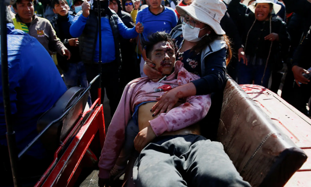 Perù: la repressione fa 47 morti. Governo indagato per genocidio