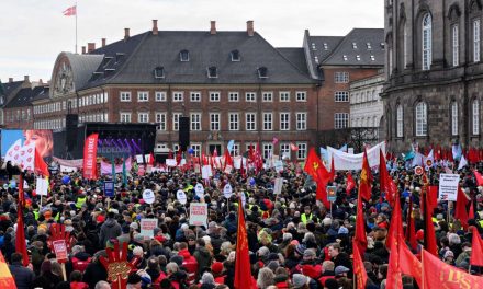 Meno festa, più guerra. La Danimarca dice “no”