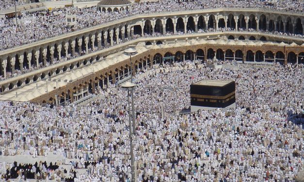 Pellegrinaggio alla Mecca: diventa un lusso a causa dei prezzi sauditi