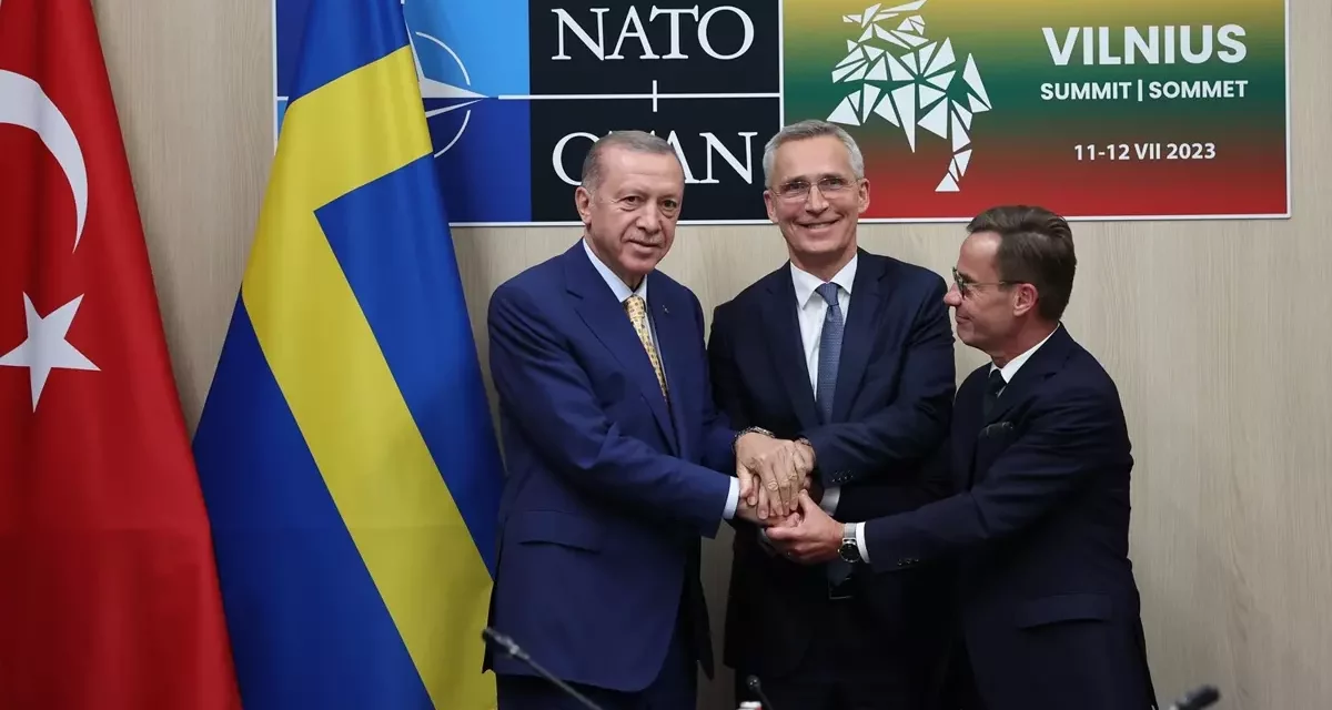 La NATO esce dal vertice di Vilnius più ricca, più aggressiva e più armata