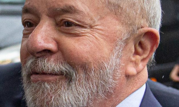BRASILE. Il presidente Lula operato per emorragia cerebrale
