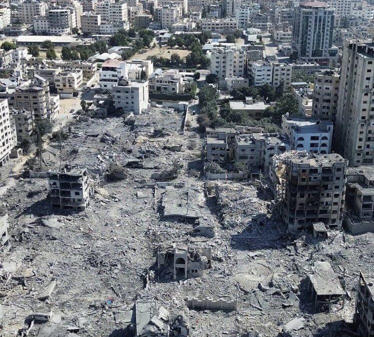 GAZA/ISRAELE. Giorno 17. Pesanti bombardamenti sulla Striscia. New York Times: “Hamas potrebbe liberare 50 ostaggi”