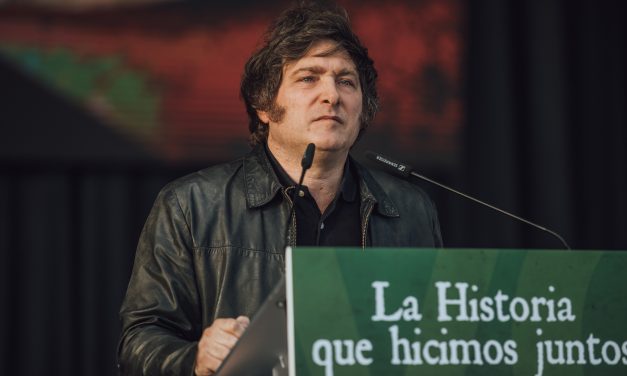 ELEZIONI ARGENTINA. Milei non sfonda ma l’estrema destra può ancora vincere