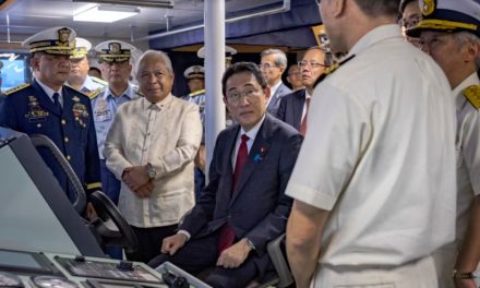 Giappone e Filippine varano un accordo militare contro la Cina
