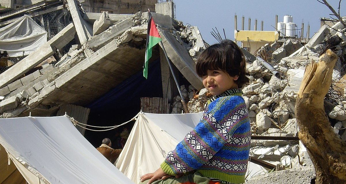 GAZA.Ong:  25mila bambini palestinesi sono rimasti orfani