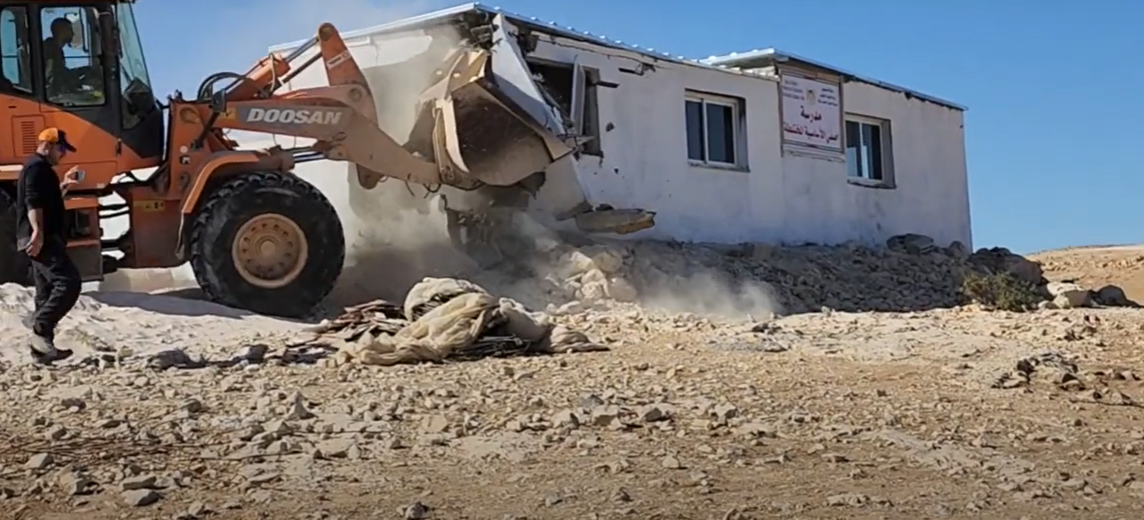 11 case demolite da Israele a Mesafer Yatta. A Jenin soldato ucciso in imboscata combattenti