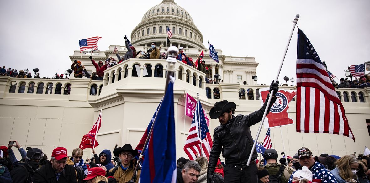 Trump presidente. Paura e delirio a Washington