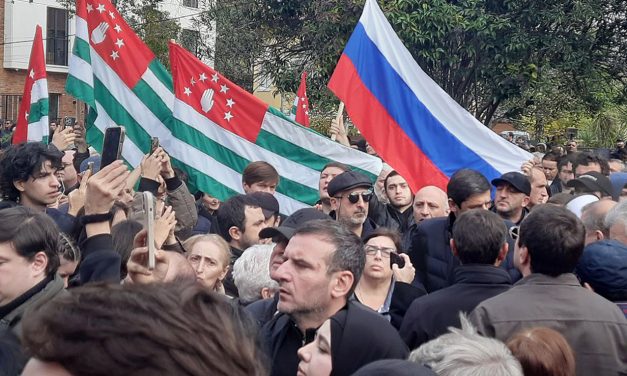 Abkhazia. Il parlamento boccia la legge sugli investimenti russi