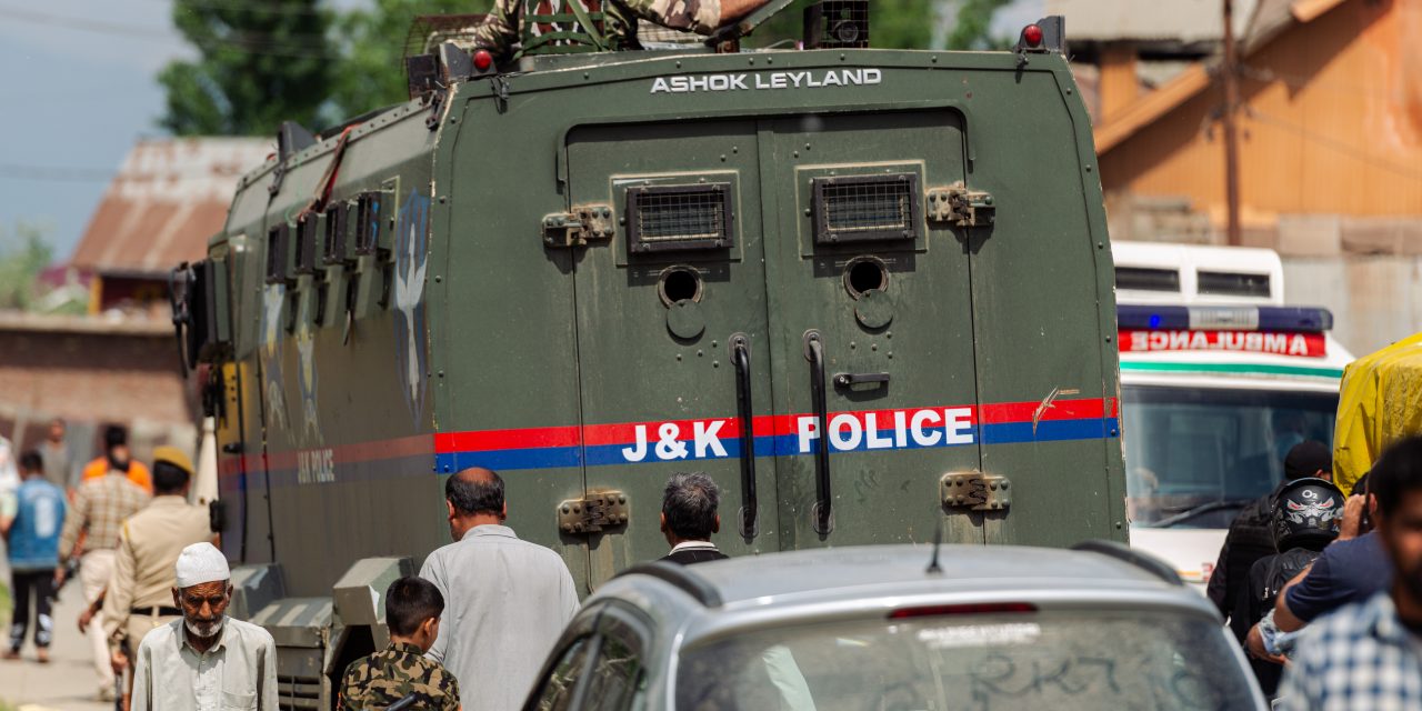 India-Pakistan: tregua fragile tra attacchi, mediazioni negate e censura