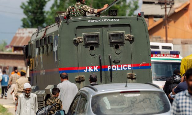 India-Pakistan: tregua fragile tra attacchi, mediazioni negate e censura
