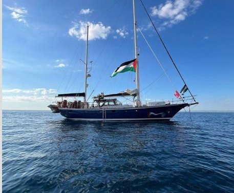 SEGUI QUI LA FLOTILLA. Madleen si avvicina a Gaza, tra minacce e salvataggi in mare