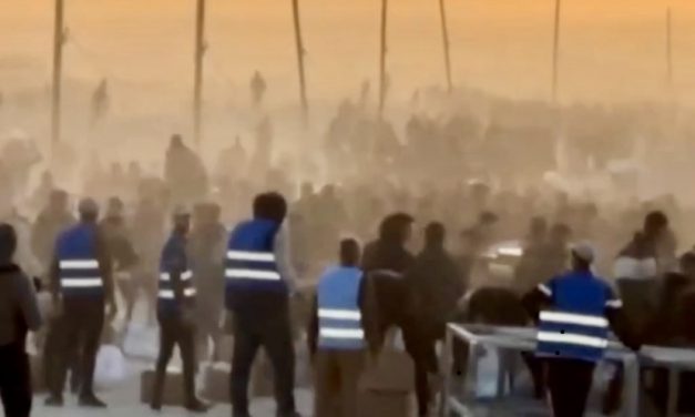 Gaza muore di fame: la Ghf chiude i cancelli dopo le stragi