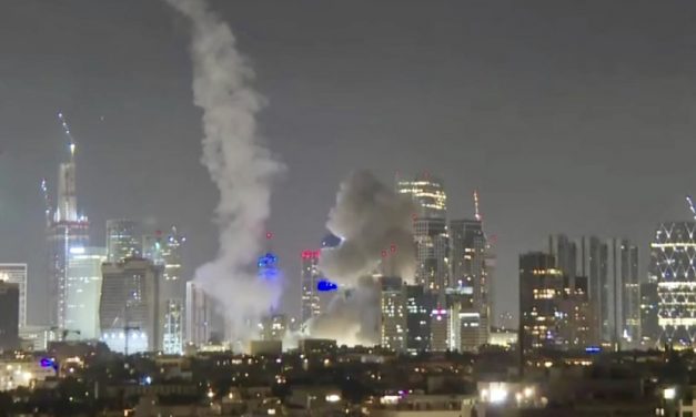 Cominciata la risposta dell’Iran. Colpita Tel Aviv