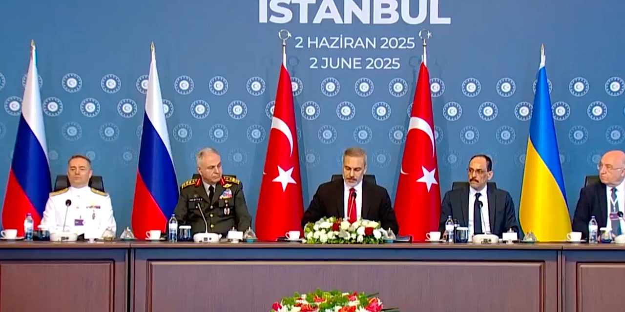 Vertice di Istanbul: diplomazia o strategia di accerchiamento?