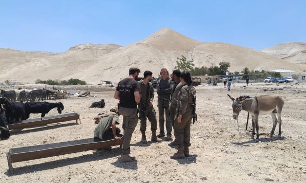 REPORTAGE. Cisgiordania: l’avamposto dei coloni israeliani sulle ceneri di Al Muarrajat