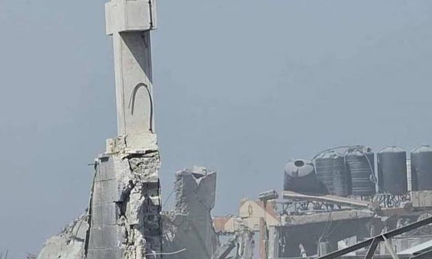 Israele attacca la chiesa cattolica di Gaza: tre morti e diversi feriti