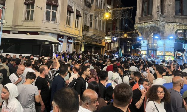 Turchia. Arrestati dirigenti e vignettisti di una rivista satirica