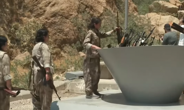 CURDI-TURCHIA. Il PKK brucia le armi e attua il suo disarmo: e ora?