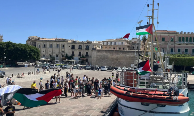 La Freedon Flotilla salpa di nuovo: la Handala diretta a Gaza