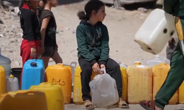 Gaza sotto assedio israeliano muore di sete: acqua razionata e malattie in aumento