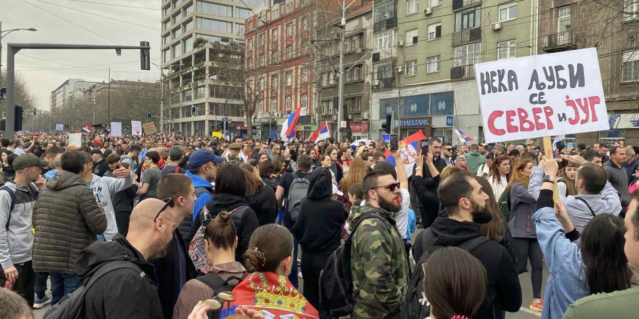 Serbia in rivolta: la repressione non ferma gli studenti