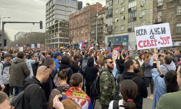 Serbia in rivolta: la repressione non ferma gli studenti