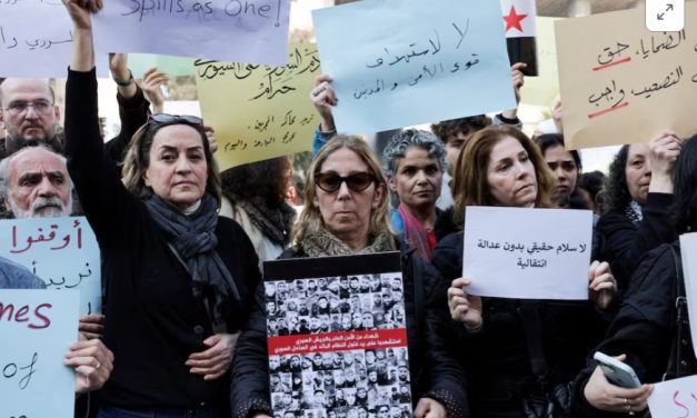 “Lei non tornerà”: donne alawite rapite dalle strade della Siria