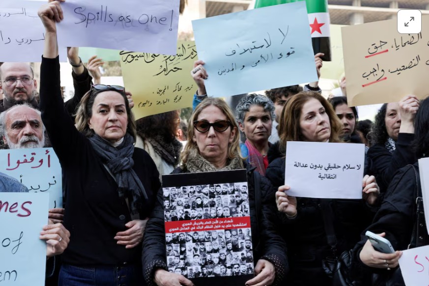 “Lei non tornerà”: donne alawite rapite dalle strade della Siria