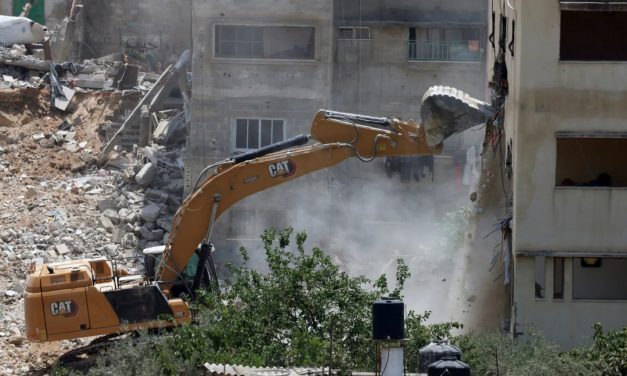 Norvegia. Il Fondo Sovrano via da Caterpillar e da cinque banche israeliane