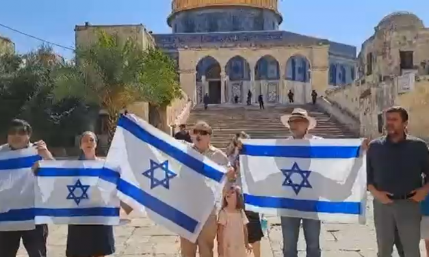 GERUSALEMME. Itamar Ben Gvir guida l’assalto della Spianata delle moschee