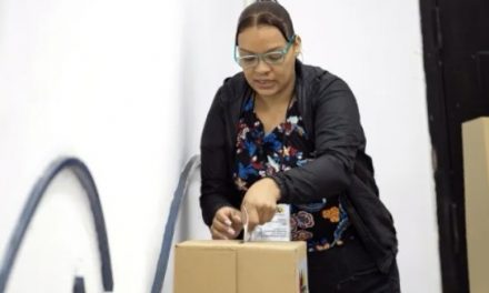 Venezuela, il voto municipale premia il blocco bolivariano