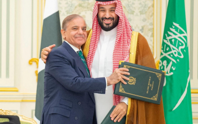Arabia Saudita e Pakistan firmano un patto di difesa comune