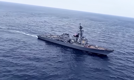 La flotta Usa davanti alle coste del Venezuela. Tutto può accadere