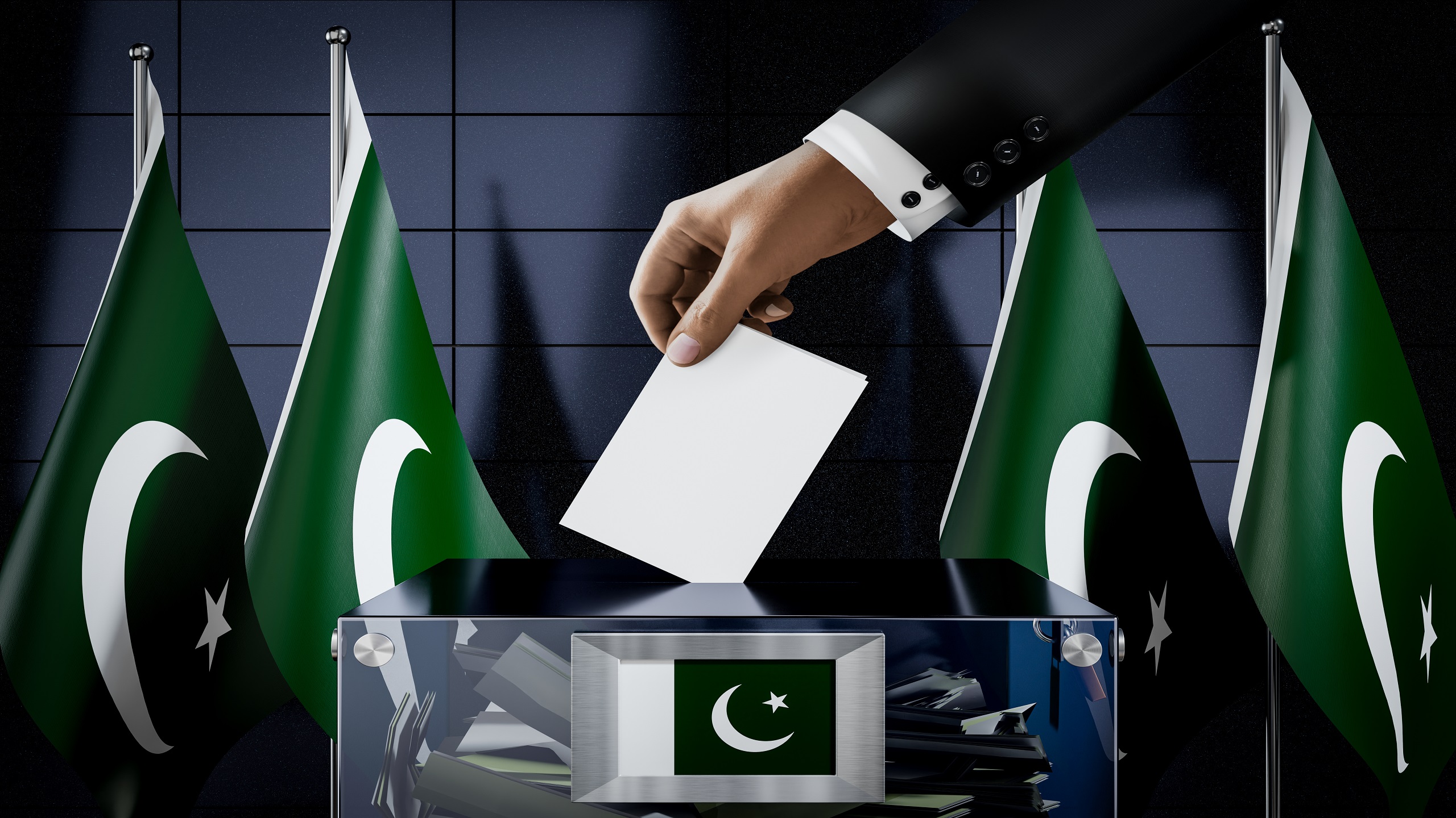 PAKISTAN. Voto insanguinato, dal carcere l’ex premier accusa Washington