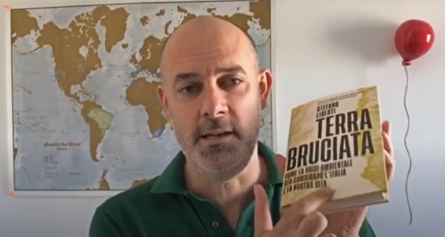 LIBRI. “Terra bruciata”: immobilismo, culto della crescita economica e del profitto dietro il disastro ambientale in Italia