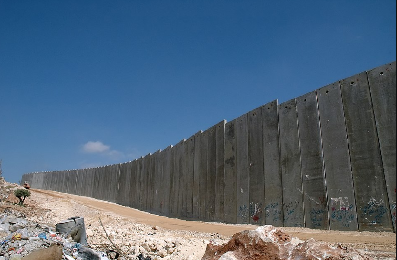 Quei lavoratori palestinesi ammazzati mentre attraversano il muro