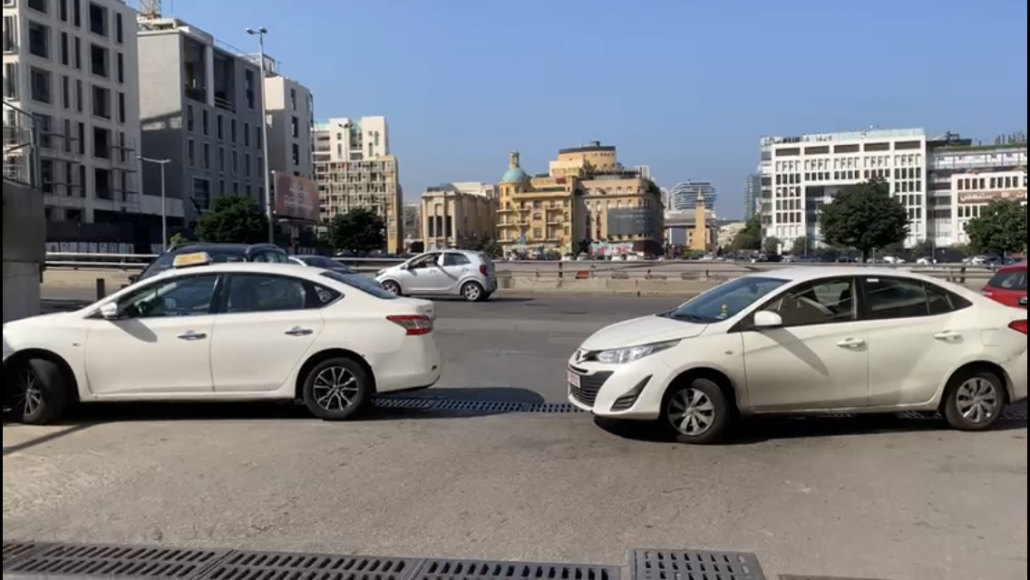 VIDEO LIBANO. I tassisti bloccano una Beirut stretta nella morsa della tensione