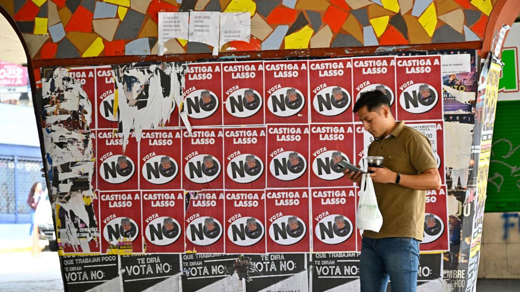 Ecuador: Il governo neoliberista pesantemente sconfitto alle urne