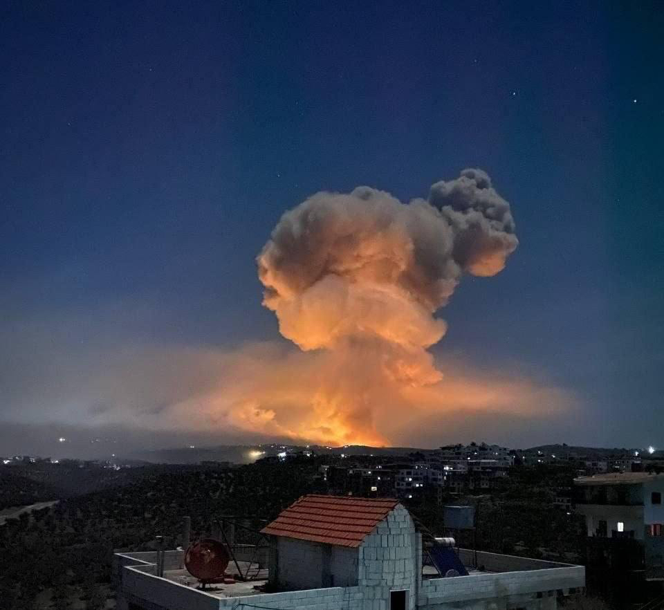 Israele approva il piano per colonizzare il Golan mentre bombarda la Siria